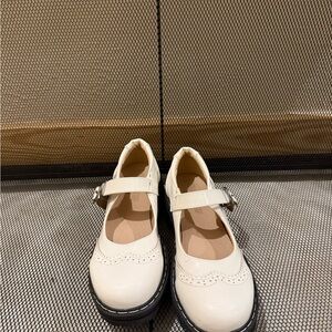 Grace Kids Cream Dress Shoes